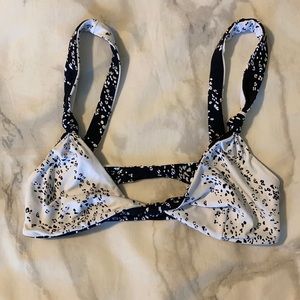 Bond Eye Reversible Knotted Bikini Top Size S